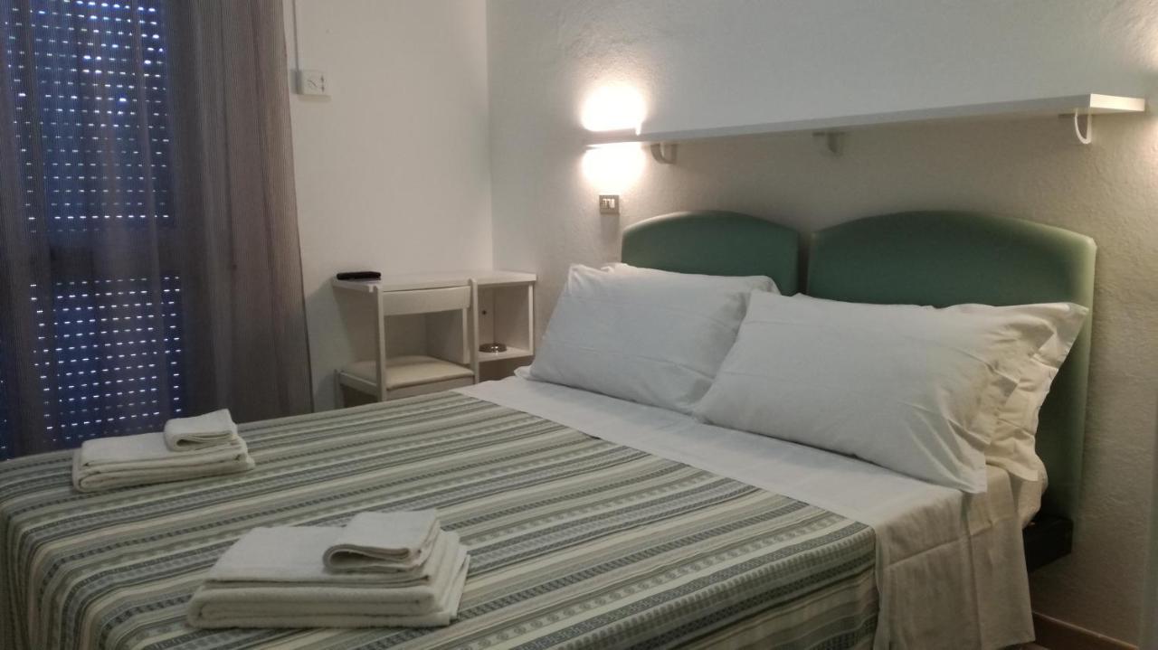B&B Hotel Serenita Bellaria-Igea Marina Buitenkant foto