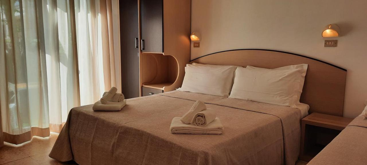 B&B Hotel Serenita Bellaria-Igea Marina Buitenkant foto