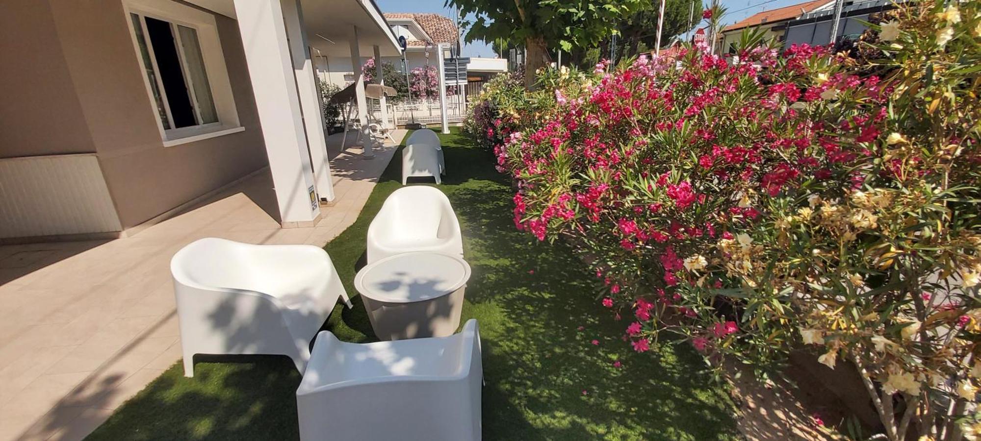 B&B Hotel Serenita Bellaria-Igea Marina Buitenkant foto
