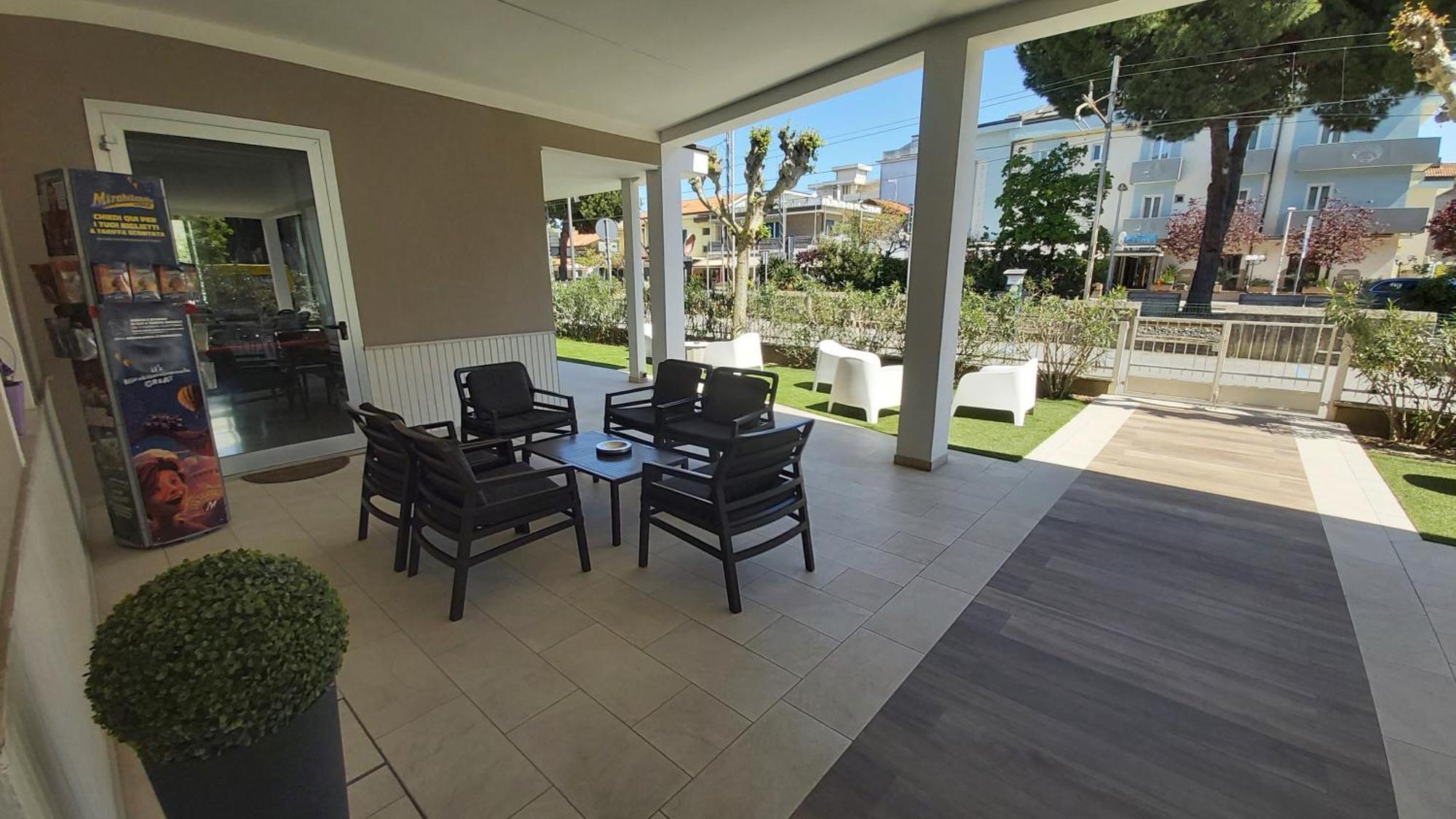 B&B Hotel Serenita Bellaria-Igea Marina Buitenkant foto