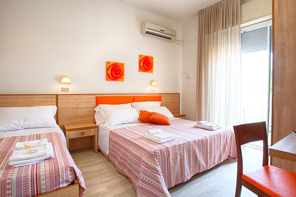 B&B Hotel Serenita Bellaria-Igea Marina Buitenkant foto