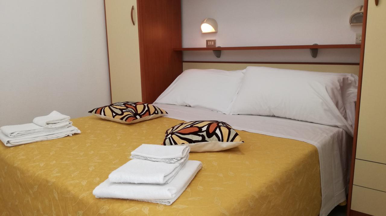 B&B Hotel Serenita Bellaria-Igea Marina Buitenkant foto